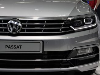 Auf das Volkswagen-Werk in Emden werden in naher Zukunft einige signifikante Änderungen zukommen. Diese sieht der VW-Konzern als notwendig an, um auf eine stark nachlassende Nachfrage beim früheren Verkaufsschlager VW Passat zu reagieren.