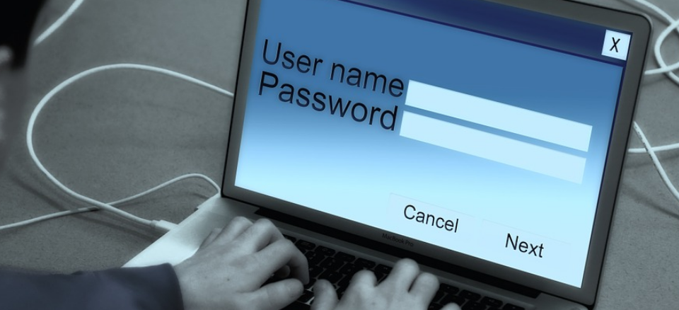Das BSI hat die Analyse der Daten eingeleitet mit dem Ziel, Betroffenheiten in Deutschland festzustellen und ggf. weitere notwendige Schritte in Richtung betroffener Internetnutzer und Diensteanbieter einzuleiten.