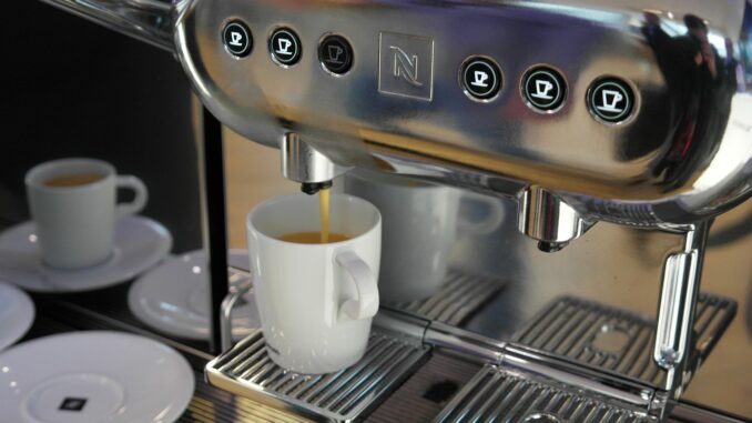 Kaffeemaschine mieten - Beste Kaffeeautomaten fürs Büro 
