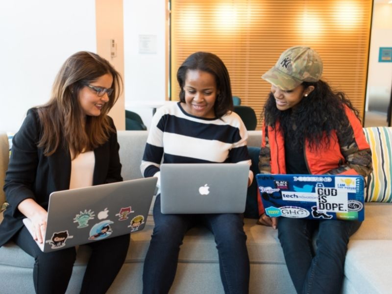 VWA bietet digitale Gespräche für Studieninteressierte an
