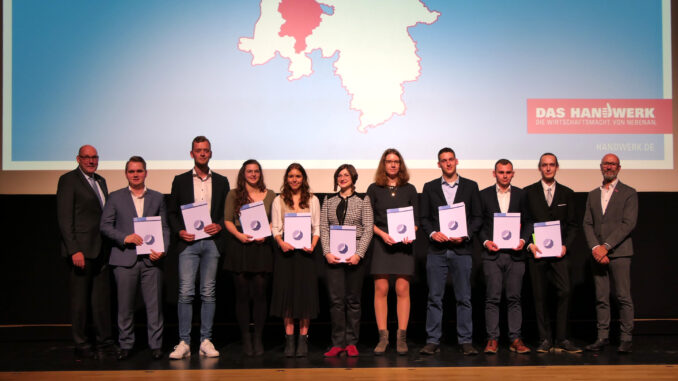 Wenn die 13 zur Glückszahl wird - Regionales Handwerk bei Landessiegerehrung stark vertreten