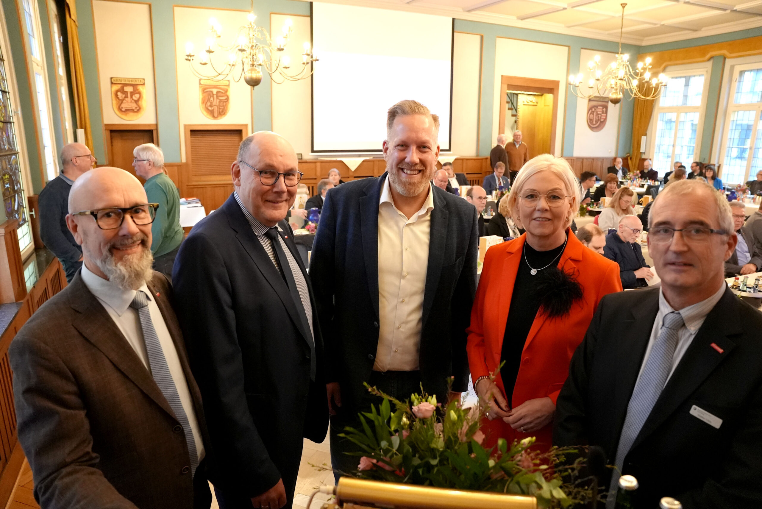 Unterstützung für Betriebe und ein ersehntes Ticket für Auszubildende